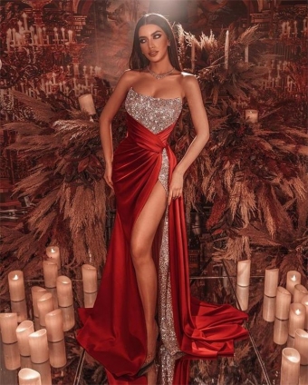 Red Sleeveless Low-Cut Sequins Slit Women Long Dress