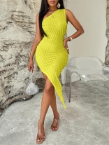 Yellow Sleeveless Sexy Women's Slant Neck Solid Bodycon Midi Dress